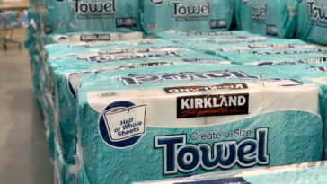 Is there a limit on paper towels at Costco?