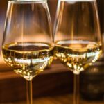 Is there a lot of sodium in white wine?