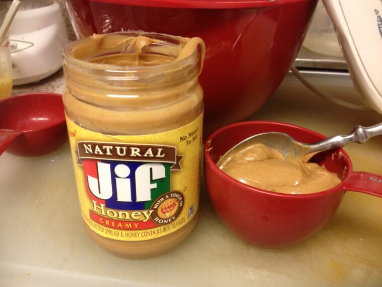 Is there a low calorie substitute for peanut butter?
