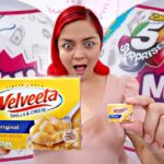 Is there actual food in Mini brands?