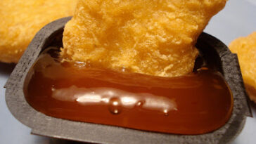 Is there still Sweet Chili Sauce at McDonald's?