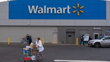 Should I tip Walmart curbside?