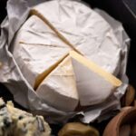 Should you grate cheese before freezing?