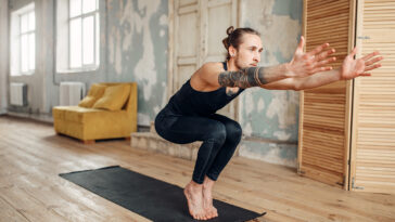 Should you shower before hot yoga?