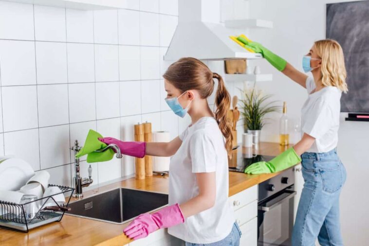 What are 5 kitchen hygiene rules?