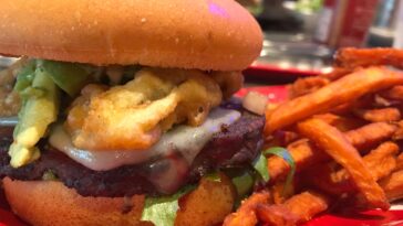 What are Red Robin veggie burgers made of?
