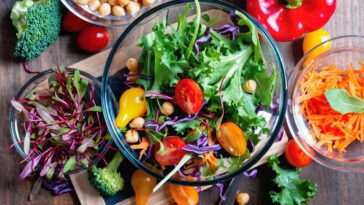 What are healthy salad toppings?