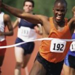 What are the disadvantages of long distance running?