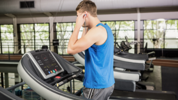 What are the disadvantages of treadmill?