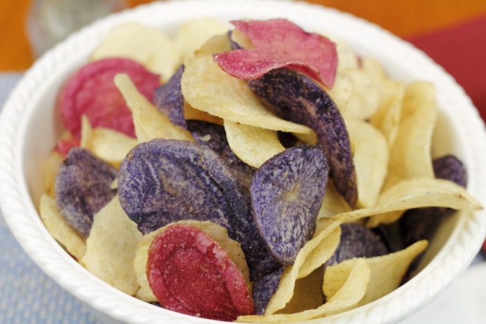 What are the healthiest chips to eat with guacamole?