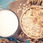 What are the pros and cons of oat milk?