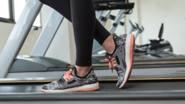 What are the side effects of using a treadmill?