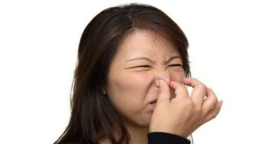 What can I eat to make my armpits stop smelling?