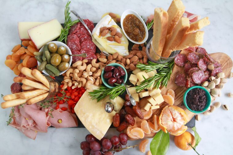 What can I use as a charcuterie board?