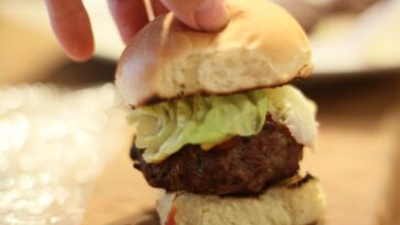 What can I use instead of burger buns?