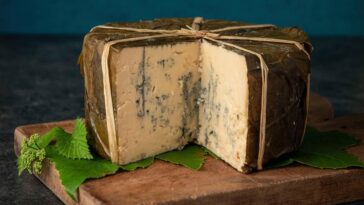 What cheeses are yellow?