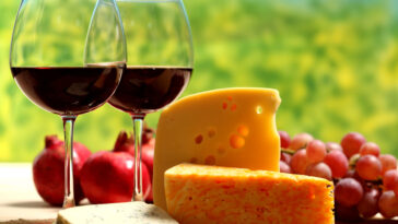 What cheeses go with red wine?