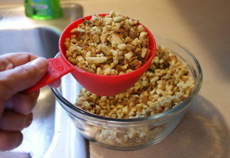 What company makes Stove Top Stuffing?