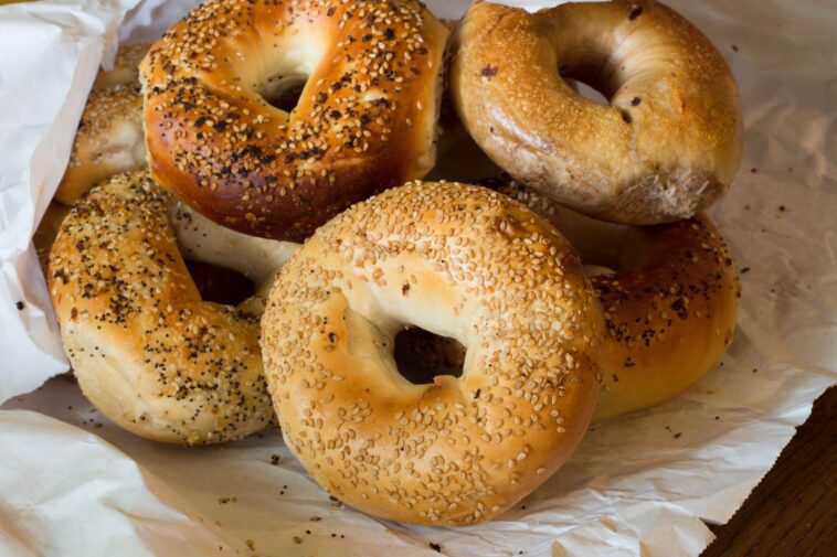What do Americans put in their bagels?