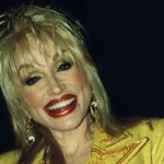 What does Dolly Parton smell like?