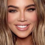 What does Khloe Kardashian do to workout?