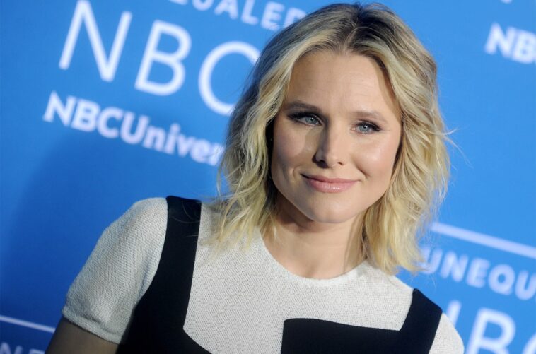 What does Kristen Bell do to workout?