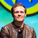 What does Sam heughan weigh?