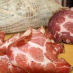 What does capicola taste like?