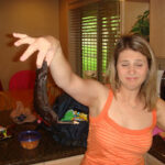 What does rotten banana smell like?