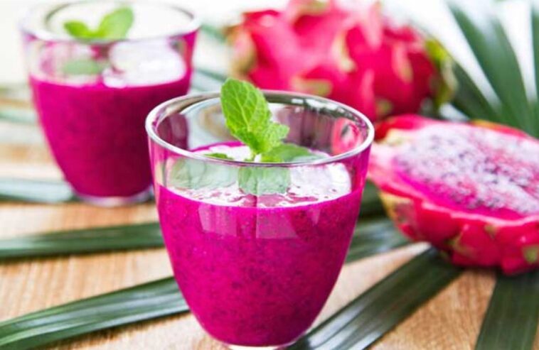 What does the mango Dragonfruit refresher taste like?