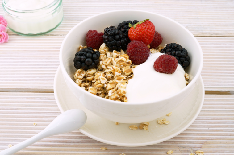 What else can you eat with yogurt?