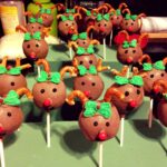 What flavor is the reindeer cake pops from Starbucks?