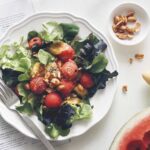 What foods worsen endometriosis?