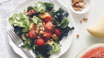 What foods worsen endometriosis?