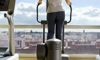 What gym machine is best for love handles?