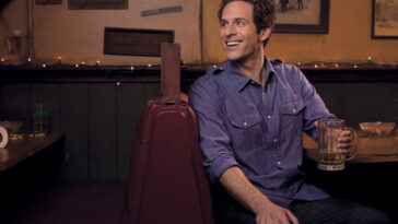 What happened to Dennis in It's Always Sunny in Philadelphia?