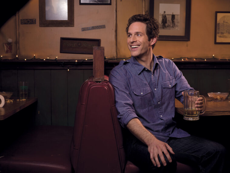 What happened to Dennis in It's Always Sunny in Philadelphia?