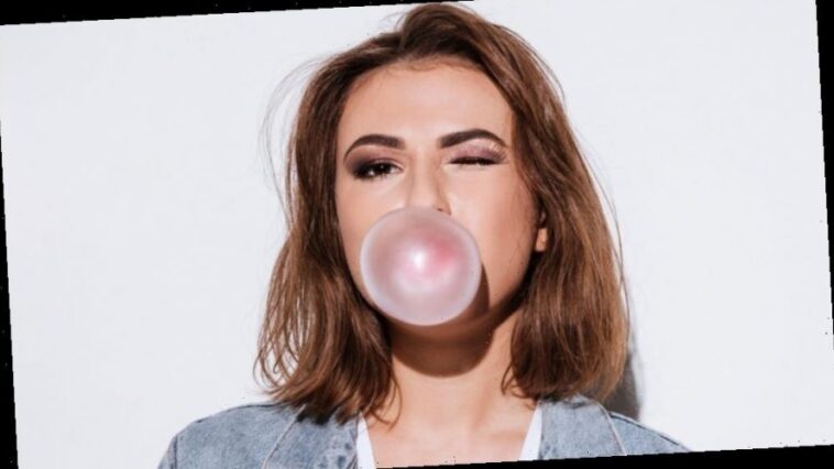 What happens if you chew gum everyday?