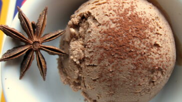 What happens if you eat a star anise?