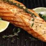 What happens if you eat salmon bones?