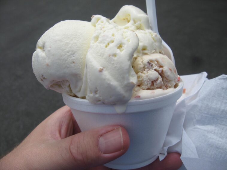 What ice cream is GREY?