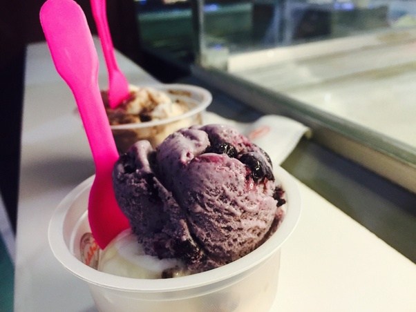 What is America's favorite ice cream topping?