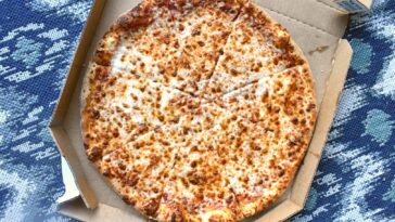 What is Brooklyn crust?