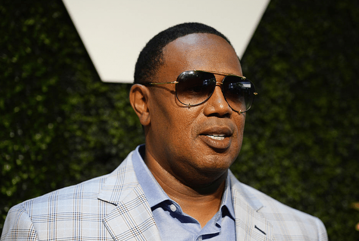 What is Denny's net worth?