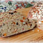 What is Muesli bread made of?