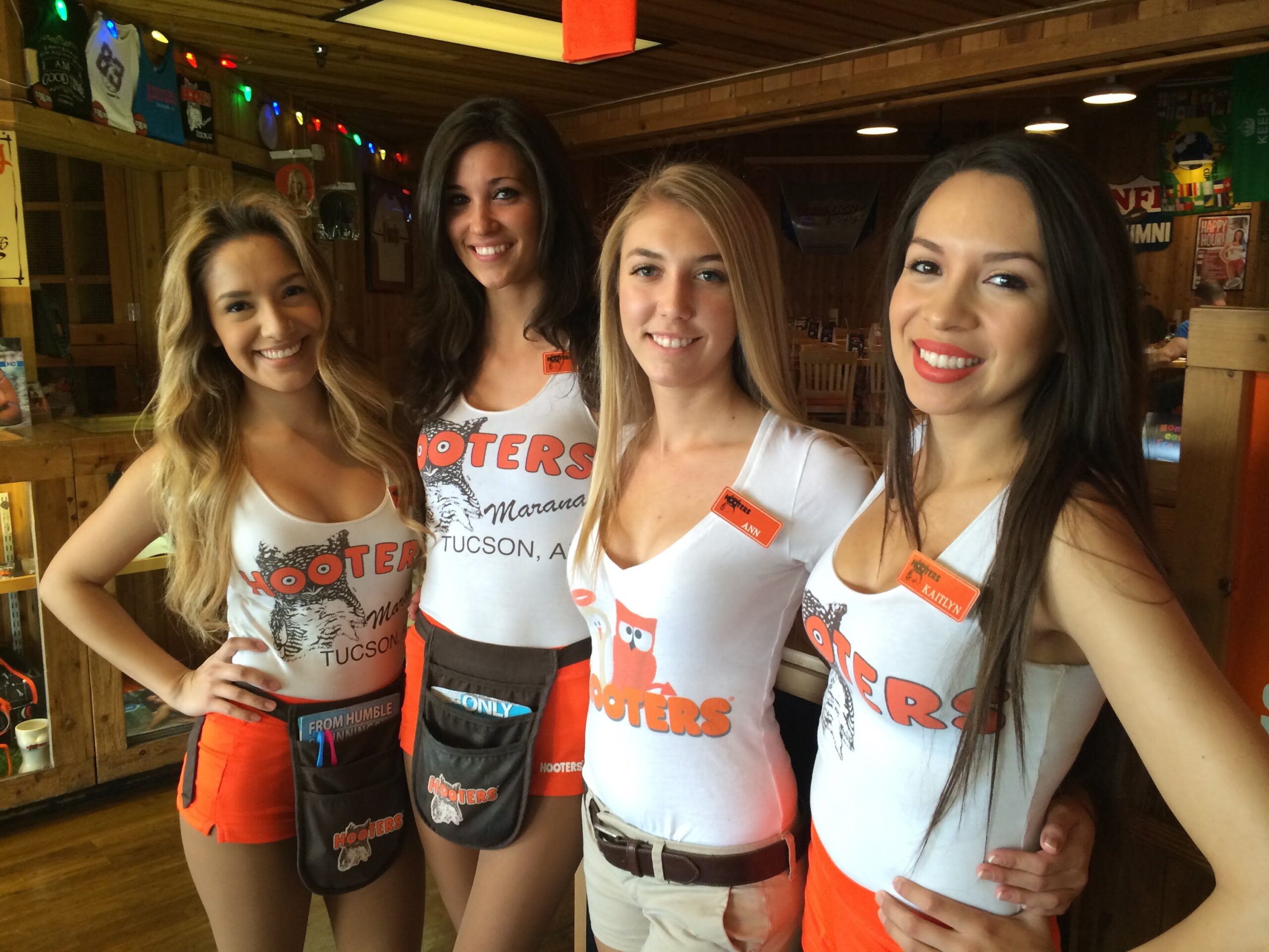 Dating a hooters girl