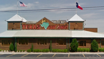 What is a Texas roadhouse kicker?