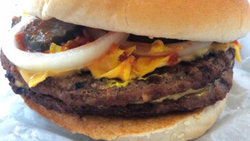 What is a quarter-pound king?