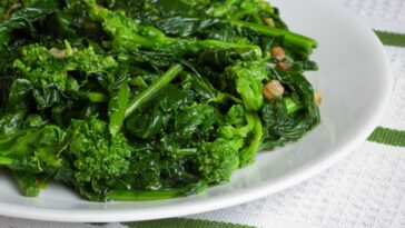 What is broccoli rabe made of?