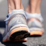 What is difference between walking and running shoes?